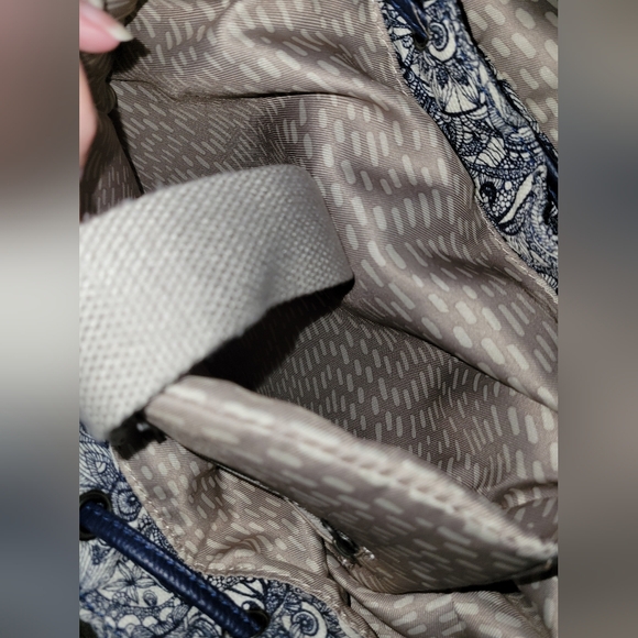 Sakroots Women's Canvas Fleetwood Backpack 15”x10”x7" with Pencil Case - Picture 6 of 10